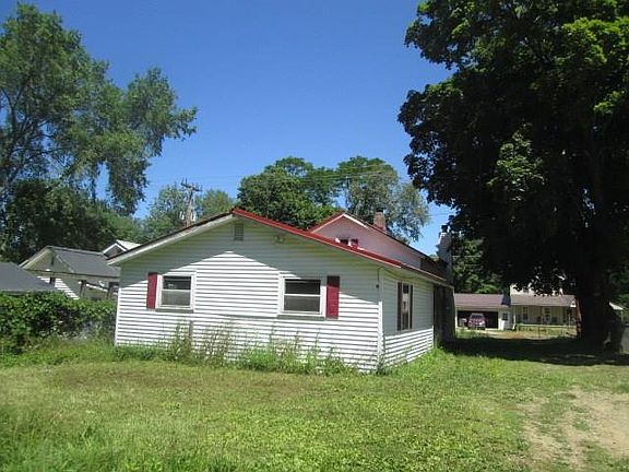 4th image of 42689 W Central Ave