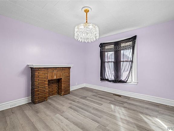 5th image of 91 Burgard Pl