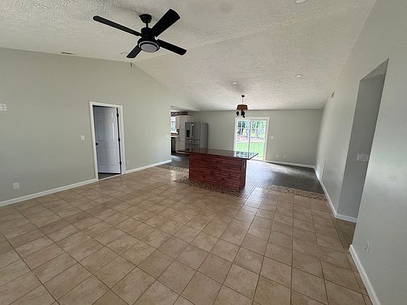 3rd image of 103 Sunnybrook Ln