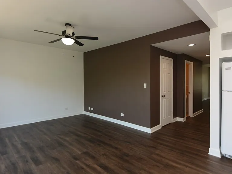 5208 N Sawyer Ave #3 — Photo 6