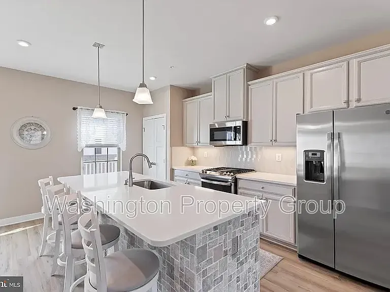10603 Brewerton Ln — Photo 26
