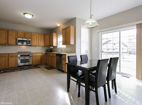 5th image of 1189 Shawford Way Dr