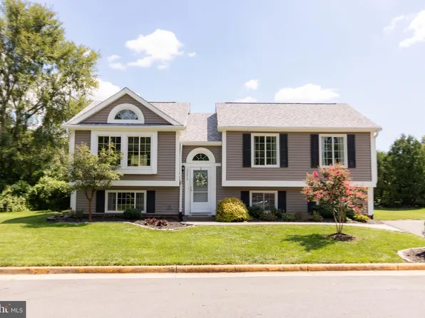 10273 Nantucket Ct, Manassas, VA 20110