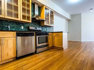 22 Goodwin Pl #2F, Brooklyn, NY 11221