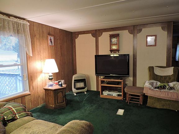 5th image of 7458 Park Pl