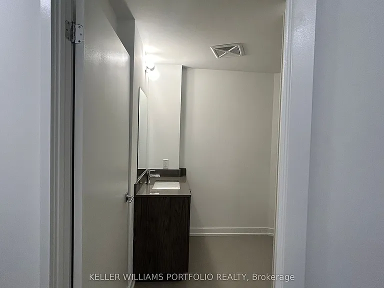 35 Birchcliff Ave #9 — Photo 21
