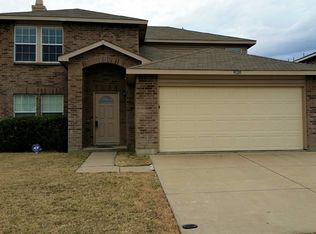 9120 Penny Ln, Fort Worth, TX 76123