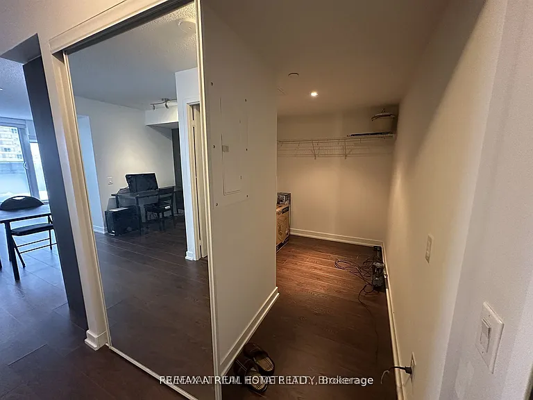 72 Esther Shiner Blvd #320 — Photo 7
