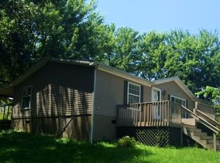 21 Riverview Trl, Cadiz, KY 42211