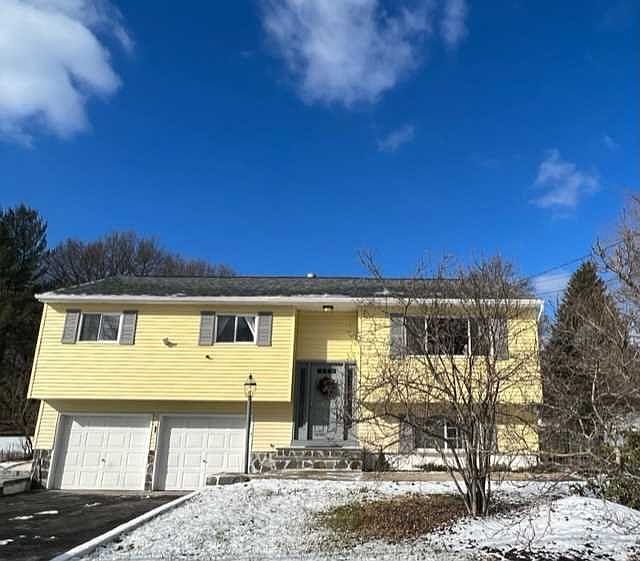 28 Nassau Rd, Poughkeepsie, NY 12601 MLS 413355 Zillow