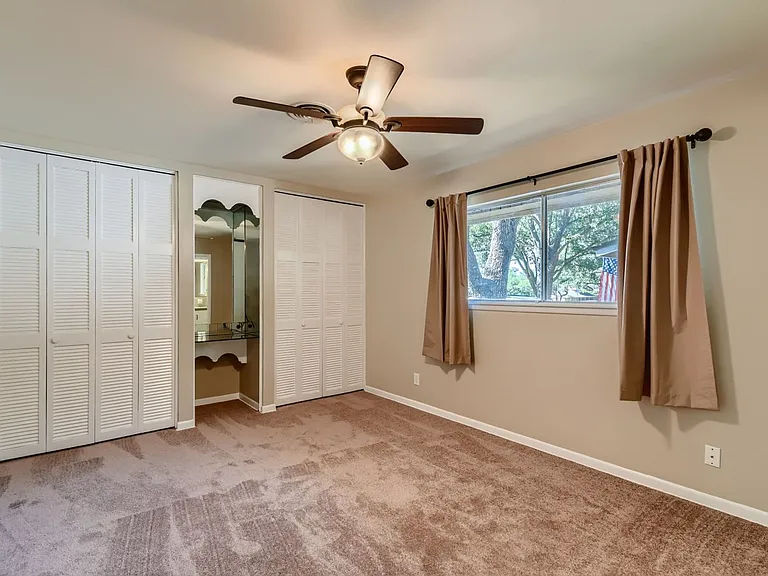 3210 Nantucket Dr — Photo 6