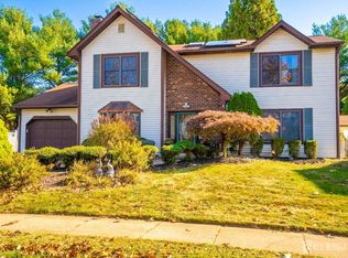 54 Wetherhill Way, Dayton, NJ 08810