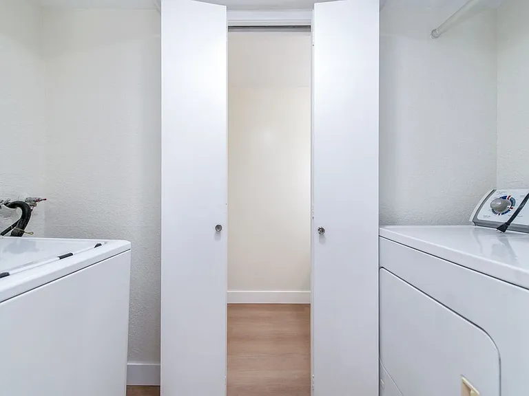 506 N Mar Vista Ave #5 — Photo 6