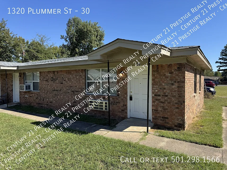 1320 Plummer Dr #30
