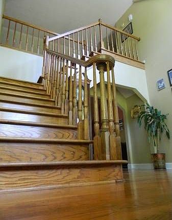 2nd image of 419 Kenny Ln