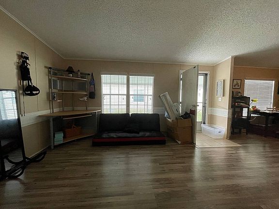 5th image of 14359 Nieves Cir