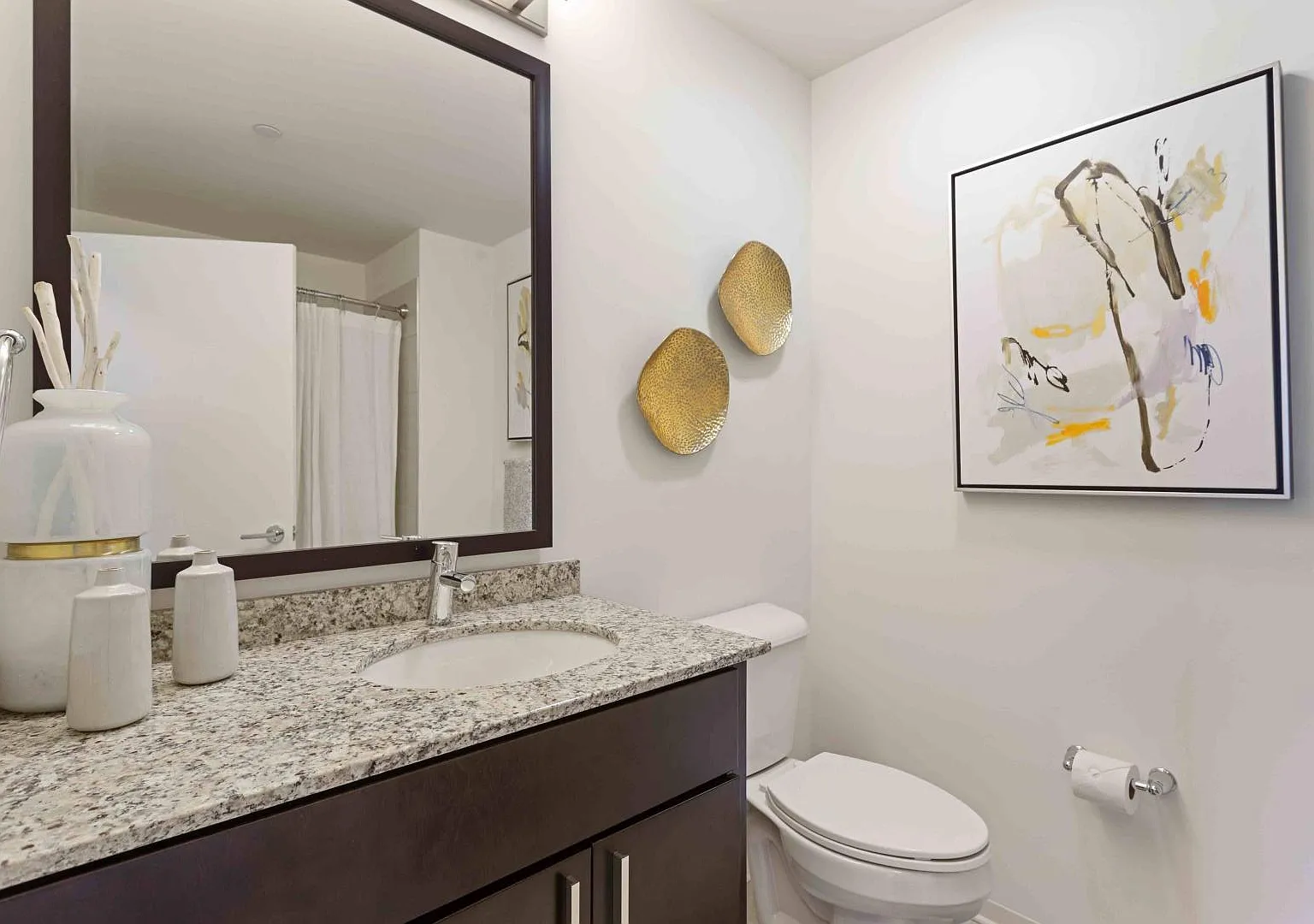 1 bed, 755 sqft, $3,000 — Photo 3