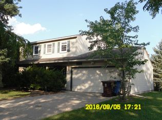 8492 Berkshire Dr, Ypsilanti, MI 48198