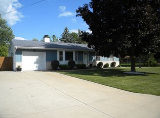 1002 W Thomas L Pkwy, Lansing, MI 48917