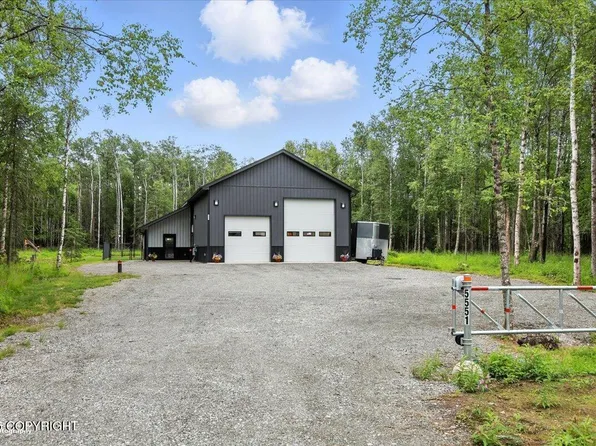 5551 N Wildwood Dr, Wasilla, AK 99654