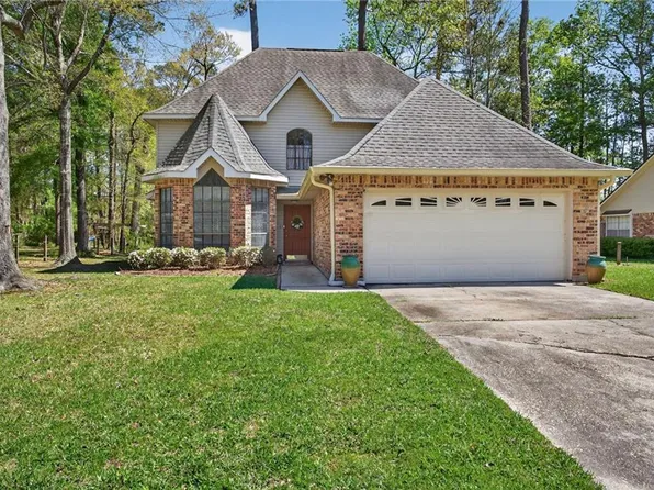 609 Red Oak Dr, Mandeville, LA 70471
