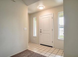 490 Rajkovich Way #B, Hollister, CA 95023