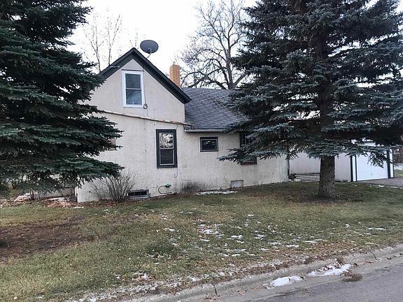 3rd image of 309 2nd Ave NE