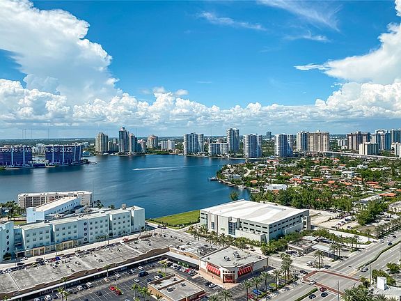 4th image of 18101 Collins Ave APT 3904