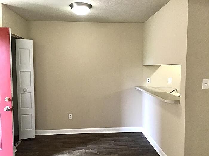 1st image of 4523 Judith Ln SW Unit 6-1