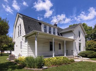 200 S Gage St, Somonauk, IL 60552