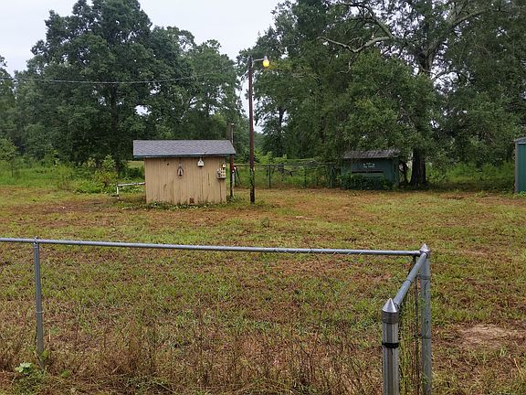 4th image of 453 County Road 108 N