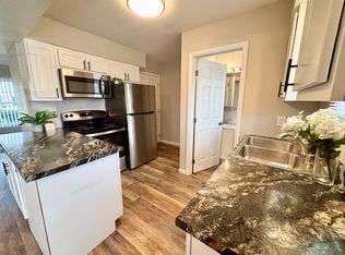 2485 Fiedler Ln, Madison, WI 53713