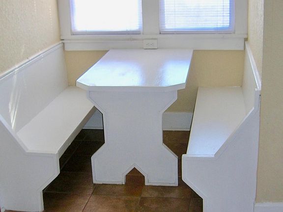 4th image of 715 7th Ave N APT 19