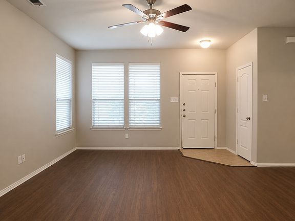 4th image of 1908 Rodgers Ln