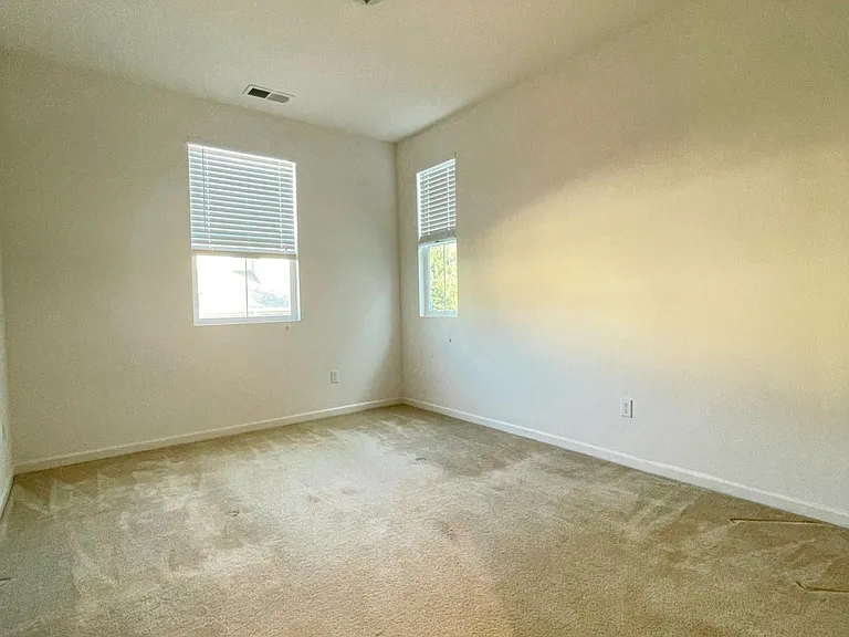 5368 Sable Wood Ln — Photo 4