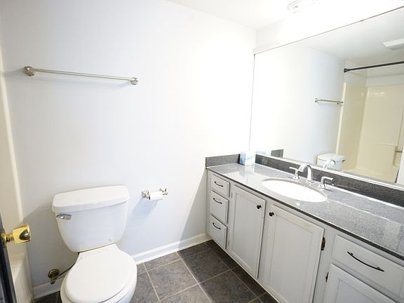 4th image of 989 Kane St #989