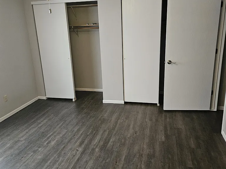 2035 Sylvan Way — Photo 12