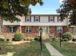 3066 E Bardonner Rd, Gibsonia, PA 15044