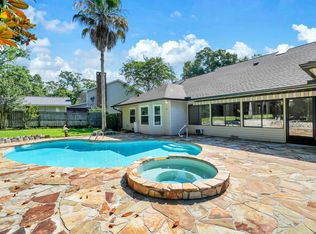 2319 Canal Dr, Niceville, FL 32578
