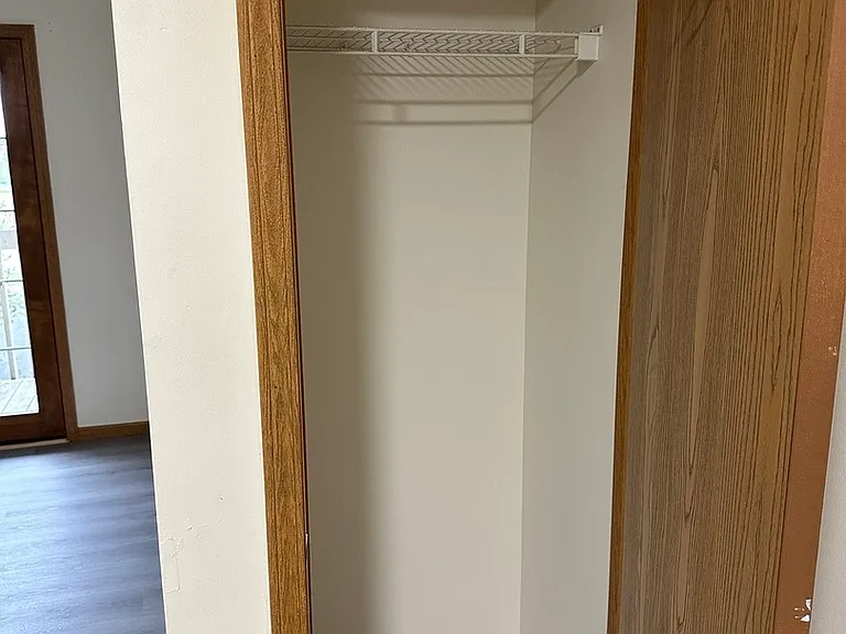 551 Leah Ln #3B — Photo 8