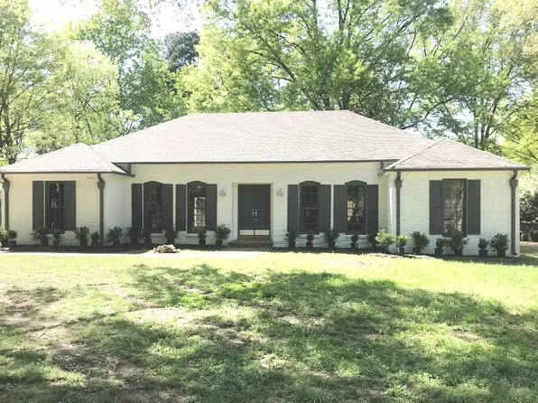 1601 McHenry Cir E, Memphis, TN 38138