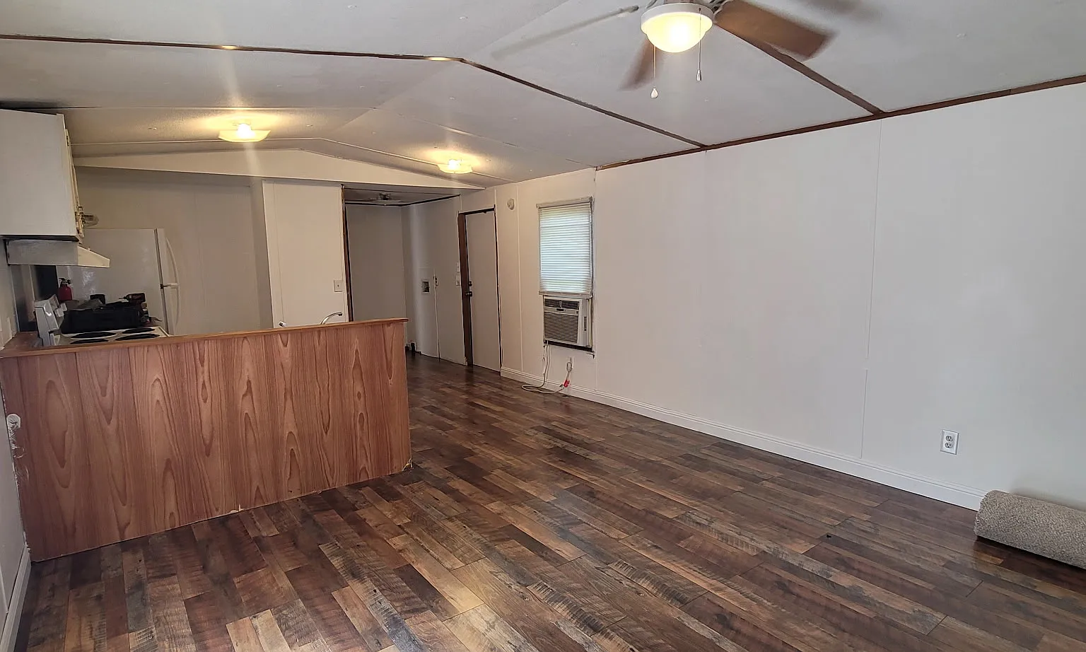 312 County Road 135 - 1 — Photo 2