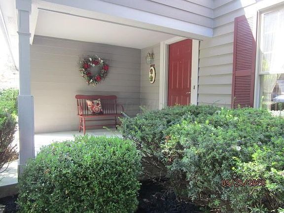 4th image of 804 Black Gold Ave