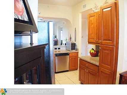 1st image of 3500 Oaks Clubhouse Dr APT 510