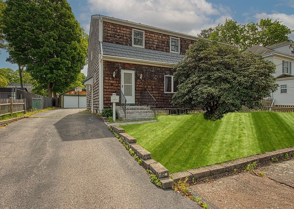 1st image of 82 Tilton Ave