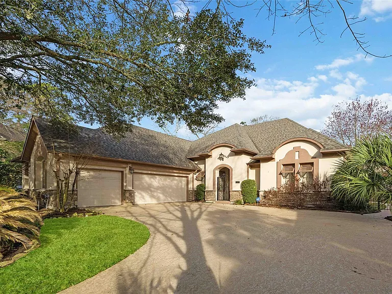102 W Racing Cloud Ct — Photo 1