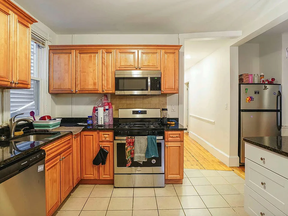 13 Sachem St #2A