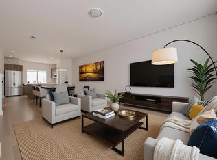 21011 25th Ave NW, Edmonton, AB T6M 2M7