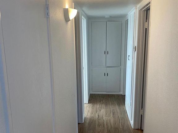 4th image of 1400 Ivan Ave
