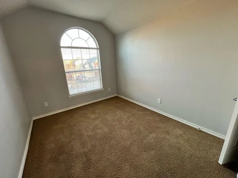 3904 Brush Creek Trl — Photo 18